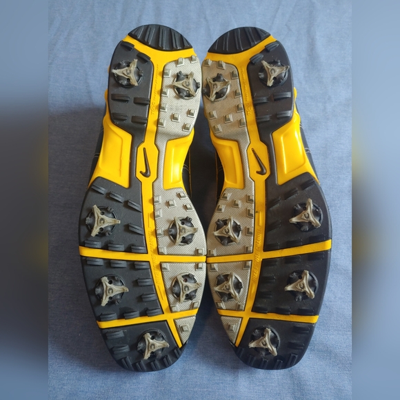 Nike Zoom Air Golf Shoes - Picture 4 of 4